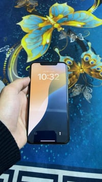 ايفون XS ماكس ٢٥٦ • صوت عاطل • البياع