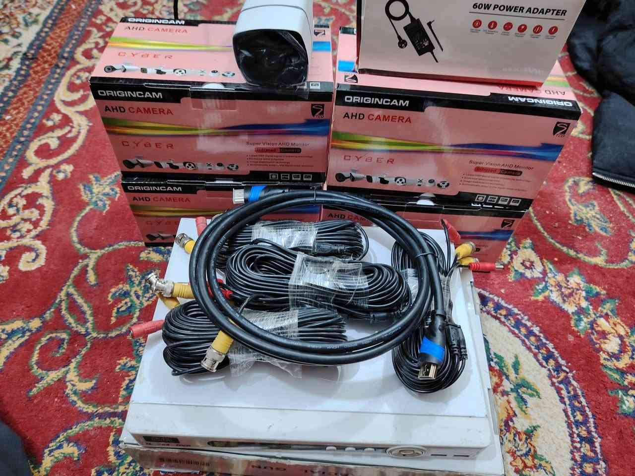 للبيع سستم كامرات مراقبه كلهن شغالات مكانهن كوفه شارع ميثم التمار قرب دور الحوزة مقابيل مجمع الجنابي ***********
