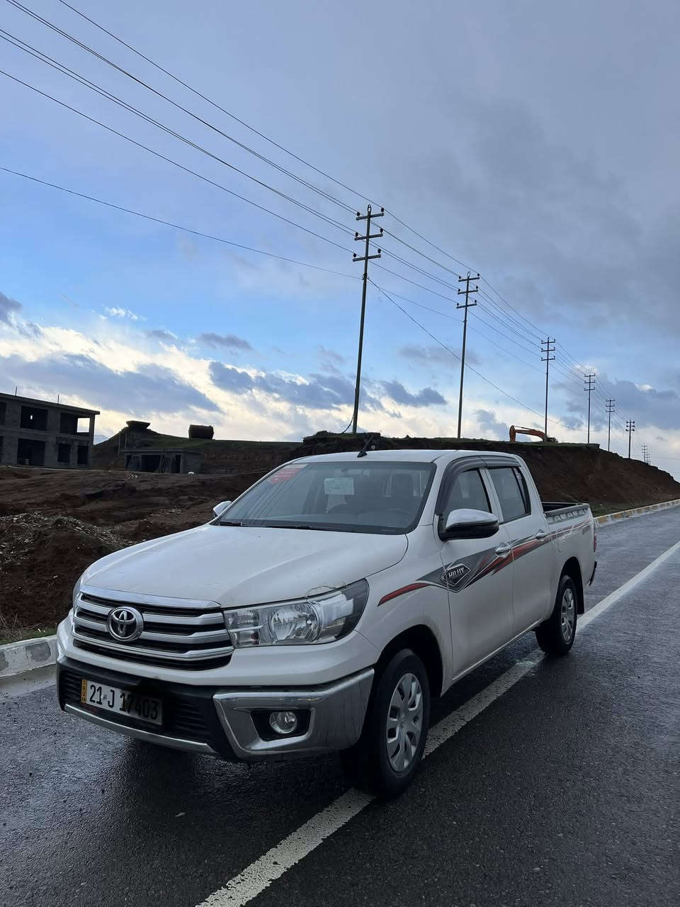 تۆیۆتا هایلۆکسی ٢٠٢٤ گێڕ عادی سفری شەریکەی جیهان 
دەرەجە یەک بۆنیت جەگ ناو فۆرنیکا
٣١ هەزار رۆیشتووە پارچە رەشە لە سەر ساغی بۆدی بیلادە 
هیچ شتێکی دەسکاری نەکراوە بیلاد
***********
نرخی ٢٢٨ مەجال 
شوێن / قەڵادزێ
