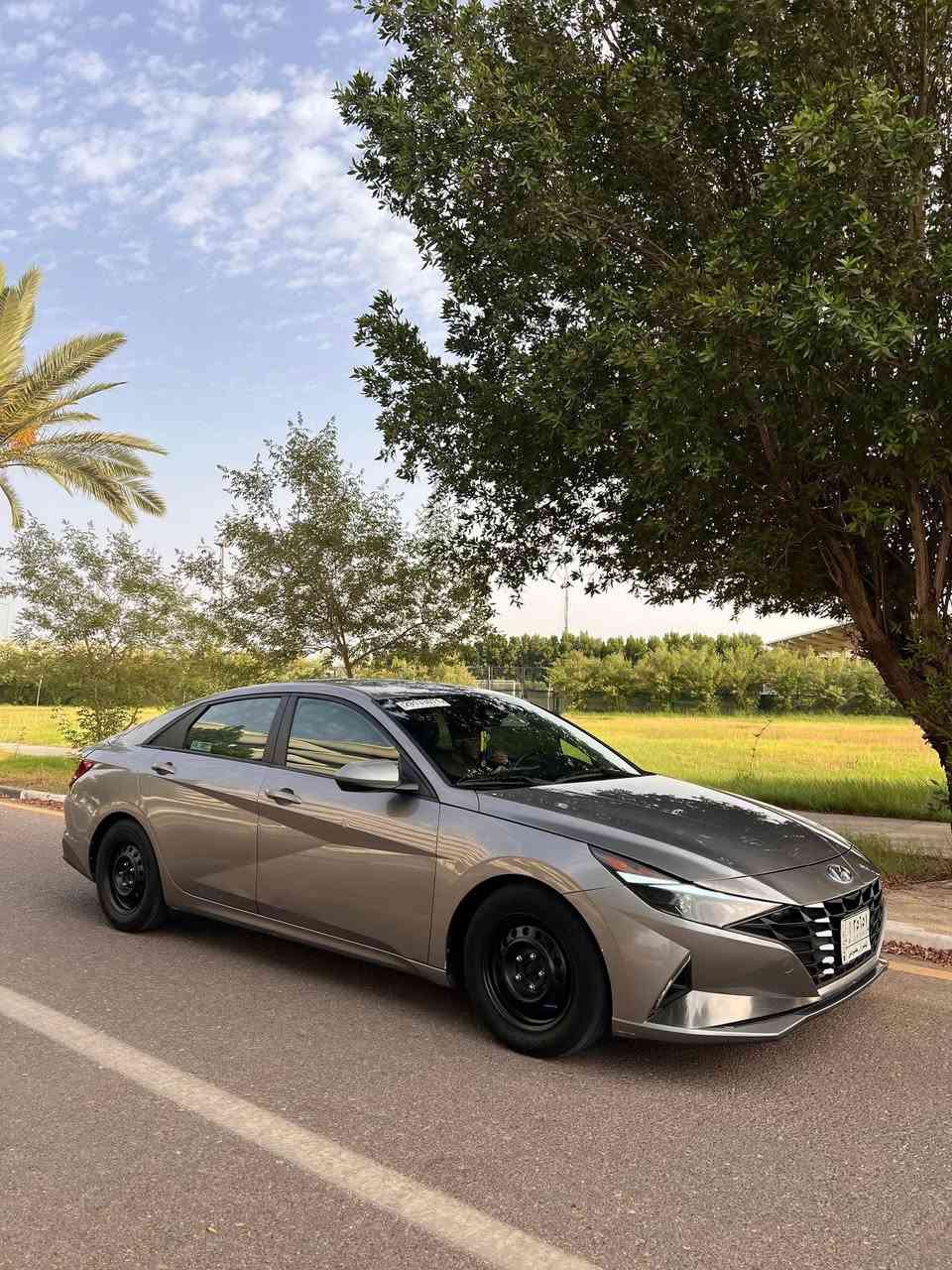 السلام وعليكم النترا مديل 2021 دخله كفاله بيها فقط الجاملغ صار بي دحجه ابو ستوته وبدلت اصلي وصبغته كير مكينه كفاله تبريد حداديه حلوات سعر ب135 وبيها مجال رقم بصره مكاني بصرهرقمي *********** ماتواجد على الفيس
