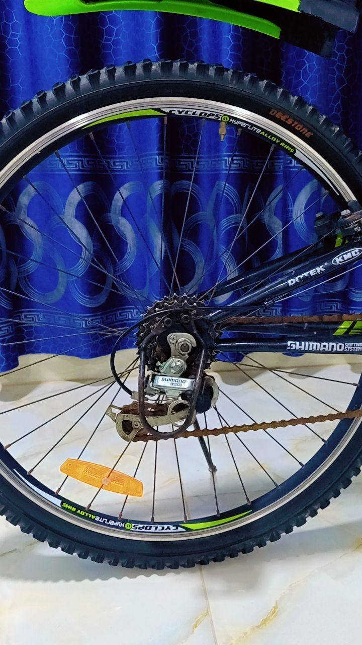 بايسكل جبلي السعر 140 وبيها مجال بايسكل نظيف كل شي شغال الجير 7


**إذا كنت صاحب هذا الإعلان وتريد حذفه لأي سبب، رجاءا أرسل رسالة إلى الدعم الفني**