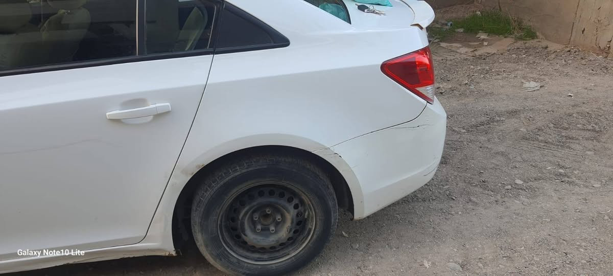دايو لايستي ٢٠٠٩ شبيه الاوبترا او الكروز خليجي جاملغ بمنه مبدل بلادي بدون صبغ تبريد تدفئه شغال المحرك مفتوح مبدل كازكيت بيها شويه نواقص تحتاج ترتيب عارضها بسعر سايبا ٤٥ قفل بدون اقصاد رقم بغداد بسمي مكاني بغداد البلديات الشراي اهلا وسهلا بدون كسران محتاج فلوسها


**إذا كنت صاحب هذا الإعلان وتريد حذفه لأي سبب، رجاءا أرسل رسالة إلى الدعم الفني**