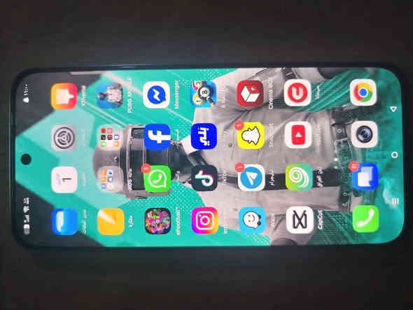 سلام عليكم جهاز انفنكس gt30pro 

يدعم شريحه وحده 
الذاكرة 256
يدعم led الوان بيه  تلاث اشكال ولاكن لون واحد 
شاشة 140هرتز 
ويا شاحنه  الاصليه 40 watt
وسماعته الاصليه 
وباكيته
وكفر 
يدعم الشحن الاسلكي 
كامير 108بيكسل وفديو 4k
بي شفتات مال العاب 
جهاز قوي كاستخدام يومي والعاب 
السعر 310 وبي مجال بسيط  
العنوان شهداء البياع تواصل واتساب ***********
