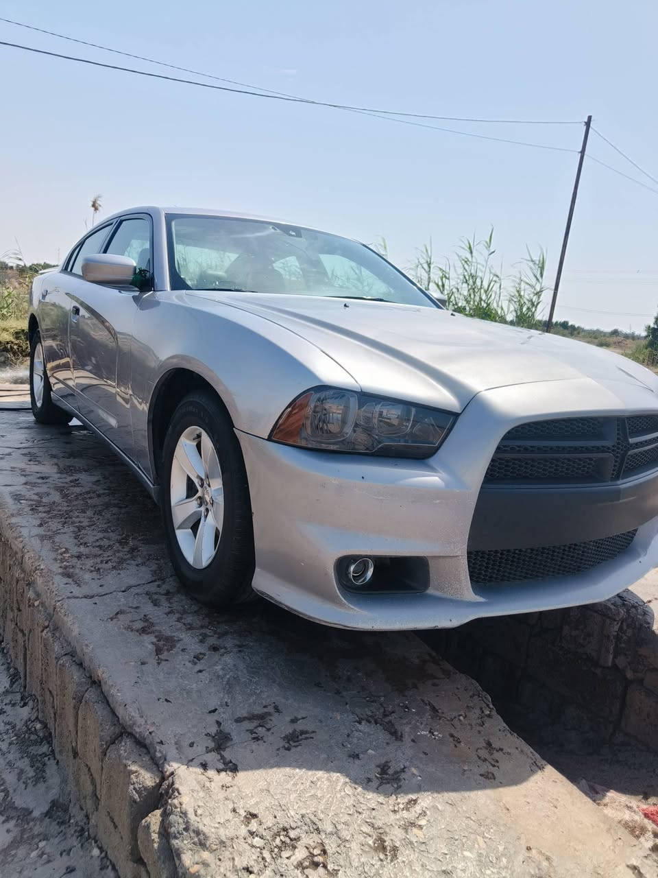 شارجر موديل 2014 سياره جاهزه كير محرك حداديه الخلفيه فوك الموديل وره  كير جديد صار سبوع من شاده طياره كشن كهربائي شاشه كبيره شفتات  سياره جاهزه تايرات جديده  سعره 140 $ الي حاب يتواصل واتساب ***********
