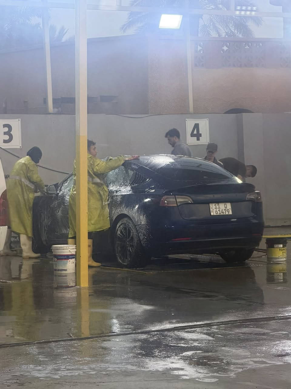 للبيع او مراوس بسفك السعر 145 هذا حادثهه أربع قطع صبغ الجاملغين والباب عكس السايق سياره جاهزه الاستفسار *********** بغداد المدائن
