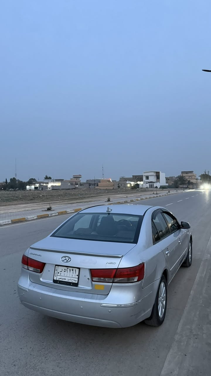 السلام عليكم للبيع
هونداي سوناتا 2011 وارد كوري رقم صلاح الدين الماني مشروع وطني شرط تحويل ثاني يوم محرك 4 سلندر حجم 2000 كير و محرك شرط مكفولات تخم تاير صدر خلفي و امامي جديد تبريد ثلج تدفئه نار السياره بيها جراد ثلاث قطع و اني أبيعهن صبغ و شرط بدون قطرة دواخل السياره جديده و مال جناي شرط ترايهاا زيرو وين ما يعجبك اطلع بيهاا 
المكان صلاح الدين 
السعر 95 و بيهاا مجال للطيبين و اعتذر عن الاقساط و الوعده و الي يحب تفاصيل اكثر الاتصال على الرقم 
***********
***********
