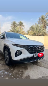 توسان 24 مديل رقم بغداد بسمي ماشيه 17,, الف. سياره كارتون وكفاله من كل...