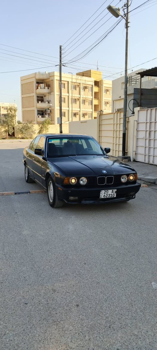 سياره بيئم حجم 525اصل مديل 91 سياره مصبوغه عام تغير لون مكفوله من الكلبه والكص والعيب الشرعي مكينه وكير6 سلندر بلاد مسكر كير عادي حداديه 80% كهربائيات شغاله كيجات شغاله فتحه بلقماره رقم ديالى انكليزي سنويه 29مشروع وطني سياره جاهزه اي نقص مابيه سعره 37 مكانه ذي قار المركز
***********
