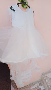 بدلة • جديدة • ٦-٧ سنة