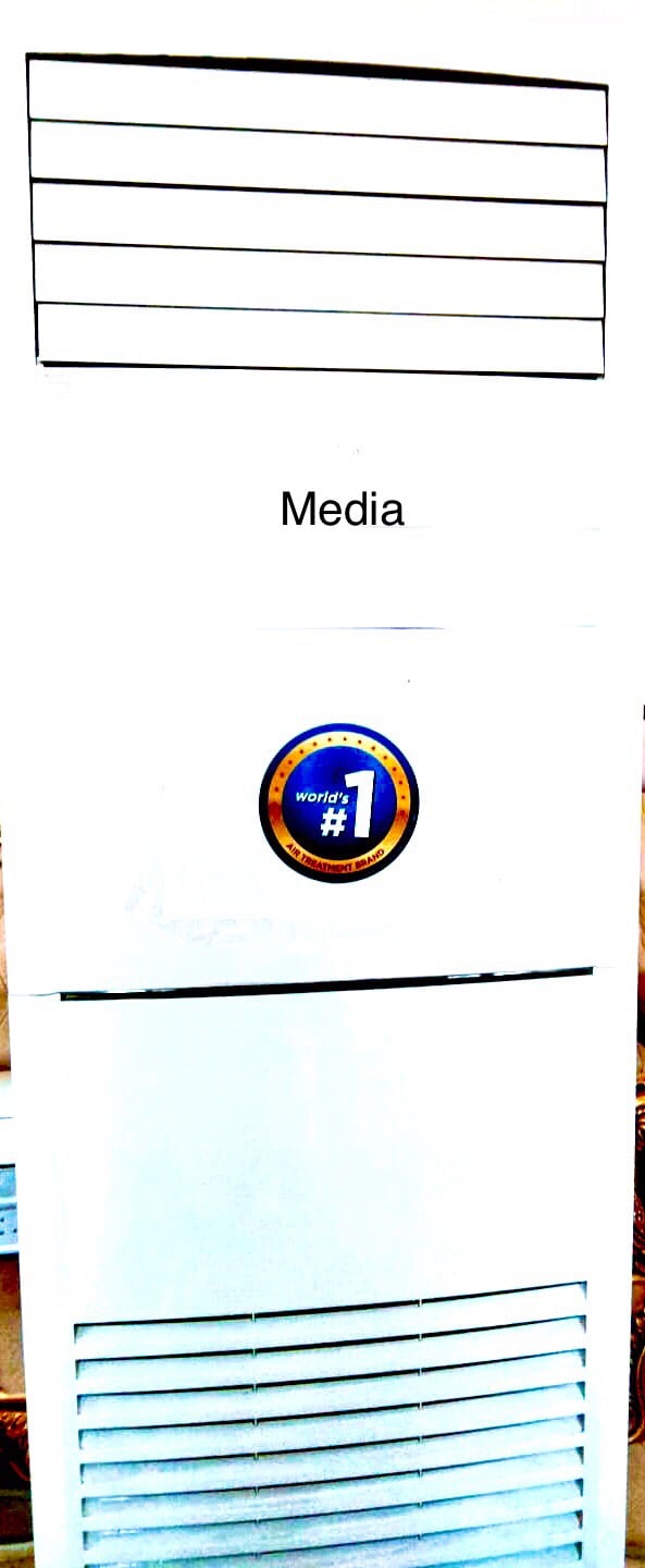 سبلت كنتوري ٣ طن اخو الجديد مستعمل فقط ٤ اشهر غاز ٤١٠ الحديث دبل مروحه السعر مليون و١٥٠ والشراي يدلل العنوان حله طريق النجف 