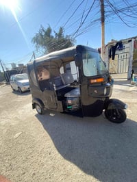 تكتك 2022 للبيع رقم وسنويه بسمي  بيه بارد قليل ليوره  مكينه مكفوله ممف...