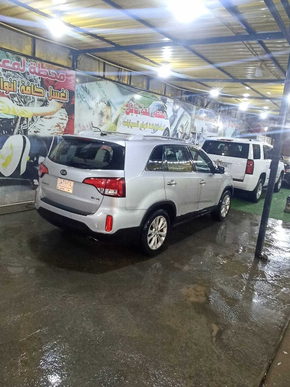 السلام عليكم ورحمه الله وبركاته 
رمضان كريم 
سورنتو موديل 2015 وارد امريكي حادثه جاملخ وبنيد بدون دواخل 6 اسلند 7 راكب 3 قطع تبريد ماشيه 150 رقم بغداد ابسمي السعر 180 وبيه مجال  مكان السياره بابل 
الاتصال ***********
