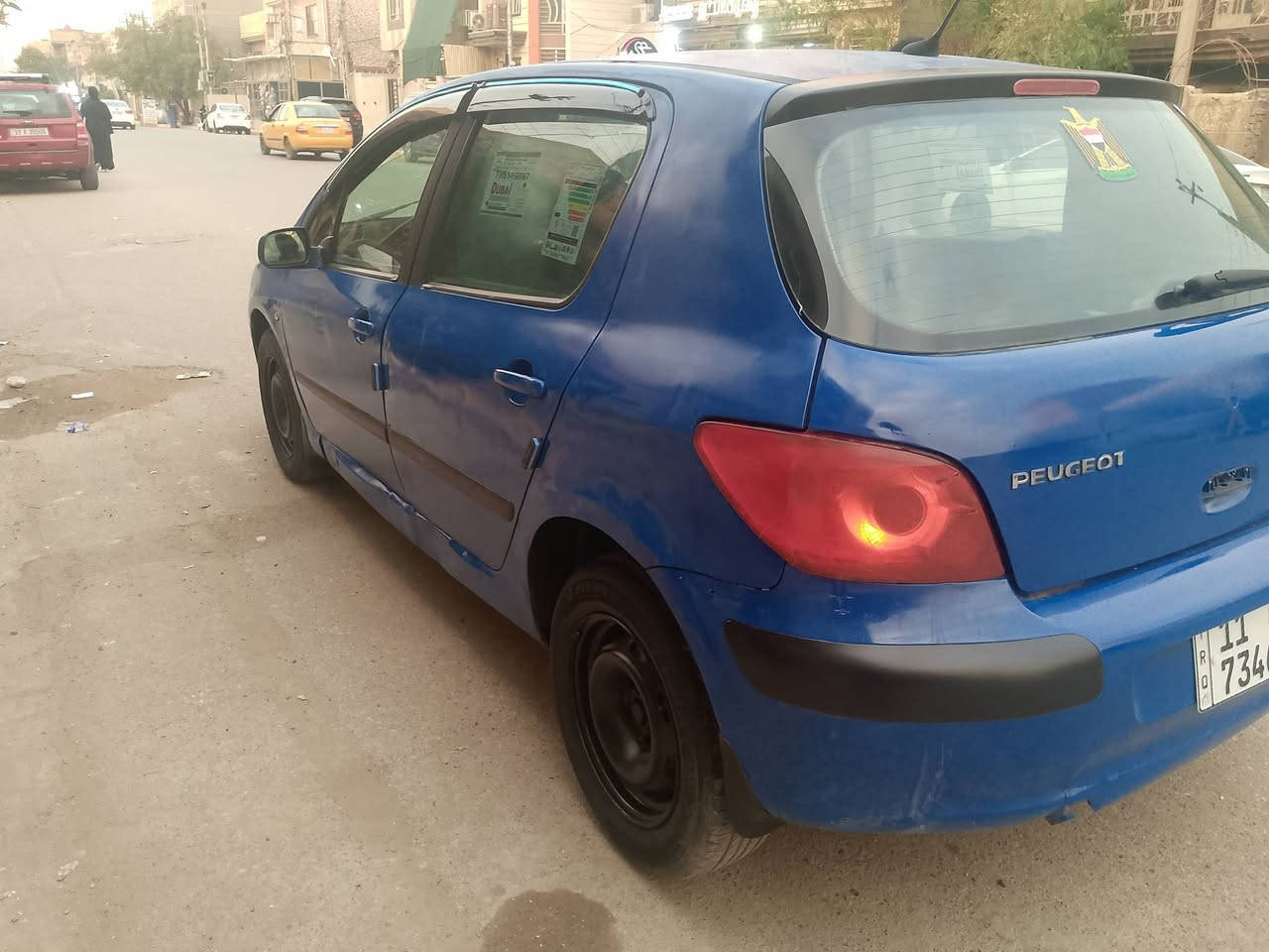 السلام عليكم بيجو فرنسي موديل ٢٠٠٥ محرك وكير بلادي اوتو وعادي مكفولات صدر نصيف كهربائيات شغاله تبريد منضومه كامله بس عاطل رقم بغداد دولي هزه جديده مصبوغه حزام بدون ضرر وبعده مامبولشه السياره حلوه السعر ٣٨ وبيه مجال مكاني الحريه استفسار *********** غير متواجد على الفيس
