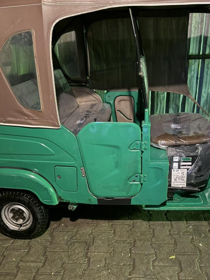 سلام عليكم تكتك مديل ٢٢شهر ٦للبيع مكينه. مكفوله عنوان بغداد جديده الاتصال ***********
