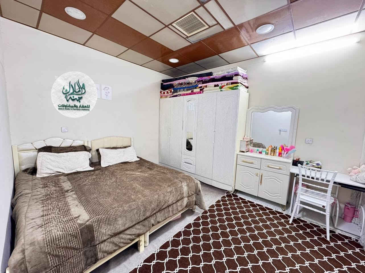 مشتملات ركــن عدد 4 للبيع بناء حديث فول مودرن طابو صرف

المساحة :- 372 متـــــر واجـــهة 30 متـــــر ركــــن 

الموقع:- كــركــوك القادسية الثانية المربع الذهبي يقع على شارع 20 متـــر 

حيث يحتوي كل مشتمل على 3نوم واستقبال وهول ومطبخ وكراج ومجموعة خدمات 

للمزيد من المعلومات والاستفسار التواصل معنا على الأرقام ***********
***********
او زيارة مكتبنا الكائن في كركوك

الفرع الاول طريق بغداد قرب اسواق غندوره

الفرع الثاني حي عدن مجاور جامع تحسين صوراني
