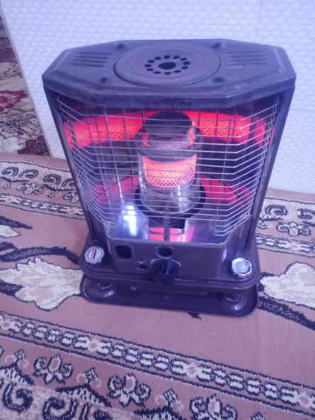 صوبة للبيع شرط الشغل كل عيب مابيها نظيفة لا غاز ولا هيس مال بيت كل نقص مابيها نظافة100٪ السعر50 وبيها مجال بسيط الاستفسار ***********
