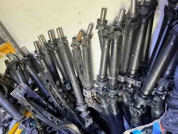 تبديل صليب كاردن مع التصفير
خدمات الاسطة" لتصليح كافة انواع الصلايب والكاردنات
 "جارجر"لاريدو"أوباما"BMW"marseds"فتون"هايلوكس"ججنبي"H1"H2"مسيبوشي"ياباني"صيني كوري امريكي"+لوريات كافة+شفلات+مكائن ثقيلة+كابوتا+مكائن زراعية+اختصاصنا عام 
🌡️ "الموقع باب الشيخ الشارع العام مقابل معمل النعمان"
"رقم الهاتف
***********
 واتساب
