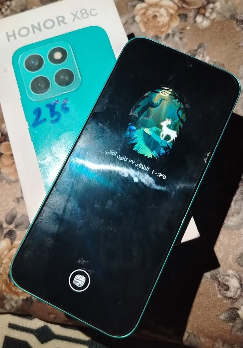 سلام عليكم جهاز مستخدم قليل
الي يريدة يجي خاص او يتصل ***********
