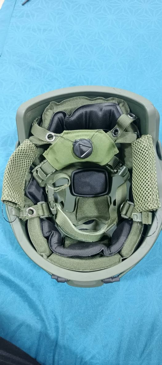 السلام عليكم
للبيع خوذه جديده ما مستخدمه ابد
قيم بما يرضي الله واخذ بلعافيه
مكاني بغداد الشعله ***********
