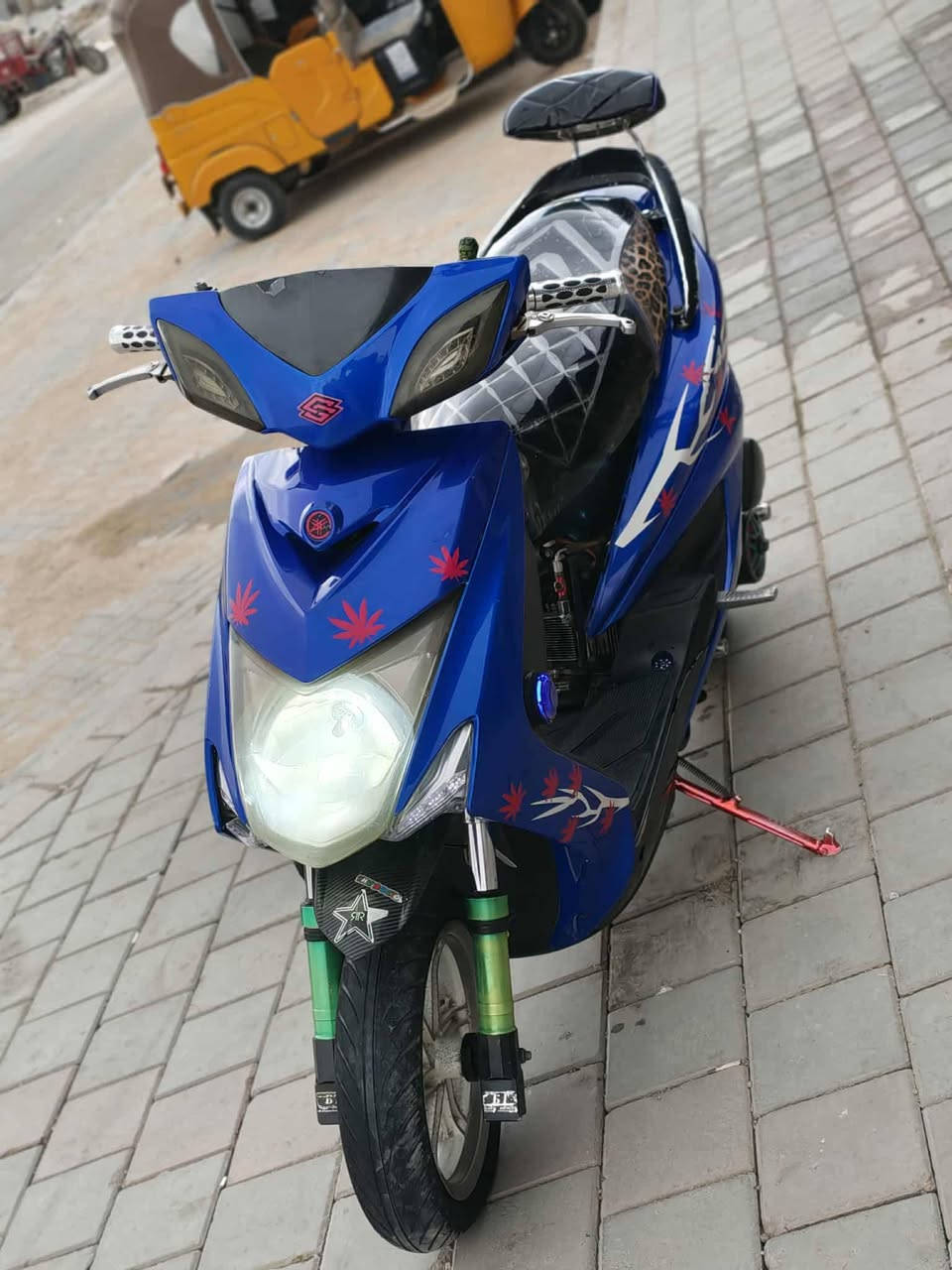 درجه سكنس لد كفله عامه رياضية تزويده بلدي من يبان مكينه تسعه وخمسين نص سعر 1250 مكفوله من تاير لل تاير قطرت تزويد تجاري مابيه


**إذا كنت صاحب هذا الإعلان وتريد حذفه لأي سبب، رجاءا أرسل رسالة إلى الدعم الفني**