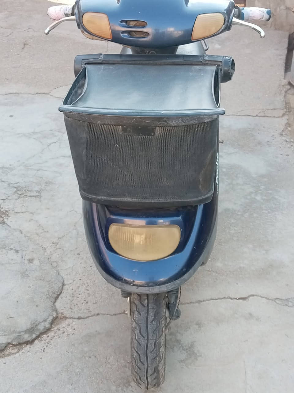 ✨السلام عليكم✨
دراجه ام السله للبيع🛵
نضيفه كلش مكينه بلجيس مال حاويه شاده قبل 3 اشهر ناعمه مكفوله كفاله عامه هندر راحد نقصه بس باتري وتشتغل سلف مكاني بابل المسيب طريق الحاميه 
السعر:  550 وبيه مجال 
للاستفسار ***********
