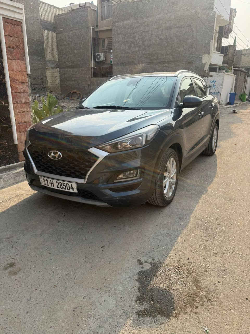 السلام عليكم توسان للبيع موديل 2019 بيه صبغ وبنيد فقط بس بنيد وسياره فول ماعده فتحه وماشيه 71 وسعره 168 وتصال أو استفسار على هذا رقم  ***********
