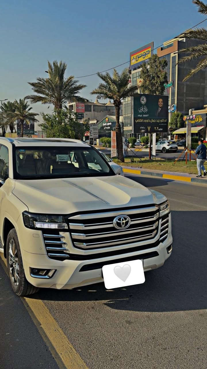 لاندكروز 2022 سبعينية ساز اصل ام ضمان 3 شاشات ام تطبيق سياره فول مواصفات ماشيه 28 ألــف حقيقي رقم بغداد باسمي وباقي مواصفات معروفه سياره كفاله عامه عنوان بغداد زيونه ***********
