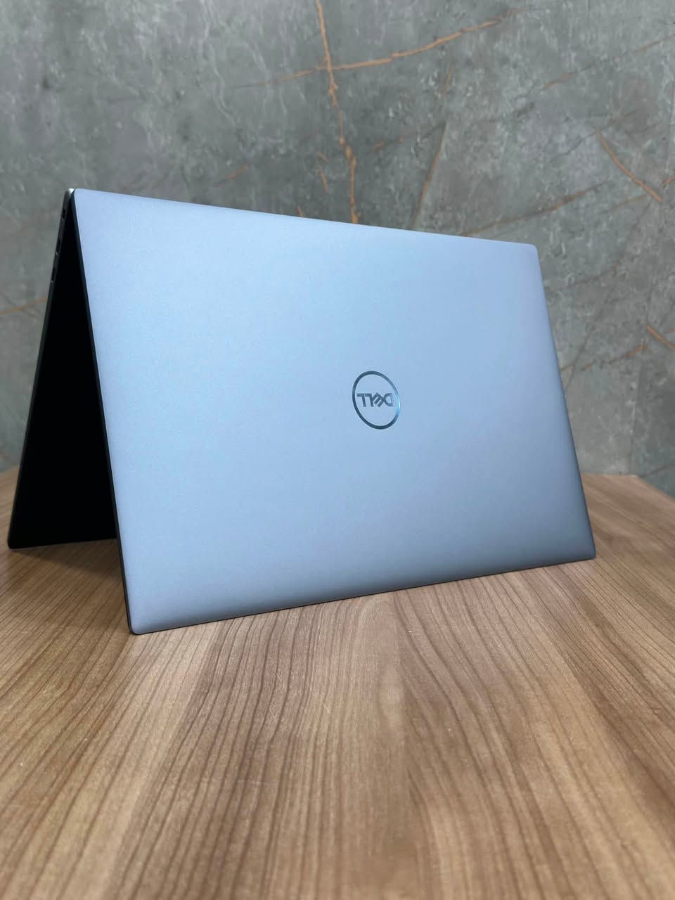 بعد نفاذ الكميه وطلب الجمهور وفرنا الموديل تاني بعدد محدود بكارت شاشه rtx A2000 8GB
Dell pression 5570 ❤️🔥
🔹المعالج: i7-12800H جيل 12

🔹 عدد الأنوية: 14 Core

🔹 عدد الخيوط: 20 Threads  

🔹 الرام: 16GB DDR5 ركز هنا 🔥🔥

🔹 التخزين:512GB SSD NVMe

🔹 كارت الشاشة: NVIDIA RTX A2000 – 8GB GDDR6

🔹 الشاشة: 15.6 بوصة 4K Touch

🔹 الكيبورد: Backlit

🔹 التصميم: Premium نحيف

بيشغل اي حاجة AutoCAD 3dmax اي حاجة حرفيا حتي الألعاب 

🎁الشاحن الأصلي مش الكوبي ركز

🛡️ ضمان سنة كاملة بفاتوره مختومه يعني بتشتري وانت مطمن

💎 استيراد خارجي – فرز أول A+

🚚 شحن لجميع المحافظات او الاستلام من مدينه نصر او الفيوم ❤️

احجز جهازك معايا واتساب او كلمني علي الرقم دا

01014422056 👇

https://wa.me/201014422056


**إذا كنت صاحب هذا الإعلان وتريد حذفه لأي سبب، رجاءا أرسل رسالة إلى الدعم الفني**