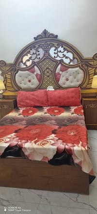 غرفه للبيع السعر 600وبيهة مجال مكان بغداد 07732342307