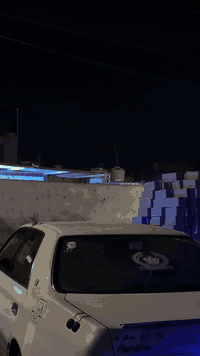 سلام عليكم راس الثور للبيع سياره بيها كصتين سياره بأسمي رقم دولي  السعر 70بيه مجال مكينه خير من الله حداديه 80/100 مكينه 3000 الرقم ***********مكاني الحله القاسم
