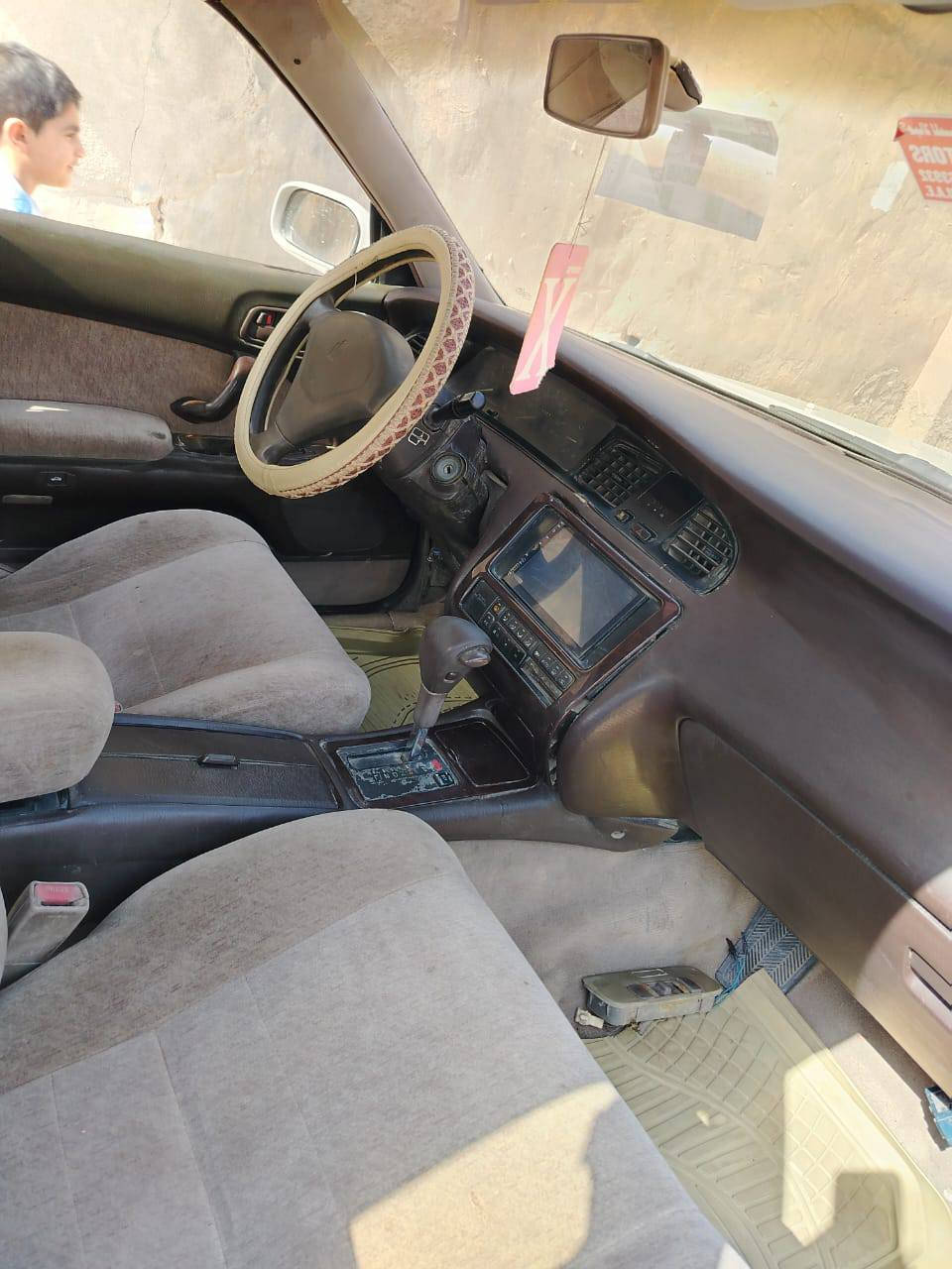 بسم الله /بطه متصل رقم بصره مديل 2000 اصل  هزه جديده مكفوله من الكص والنقل والكلبه مصبوغه عام محرك وكير 2500 جدد حداده جديده كهربائيات شغاله كلها شاشه بلوتوث دواخل جدد ابطاين جدد سياره مال بيت تخم تاير نظيف باور وجعمغه خفيات سعرها 53 وبيها مجال *********** بيتنا البصره الزبير
