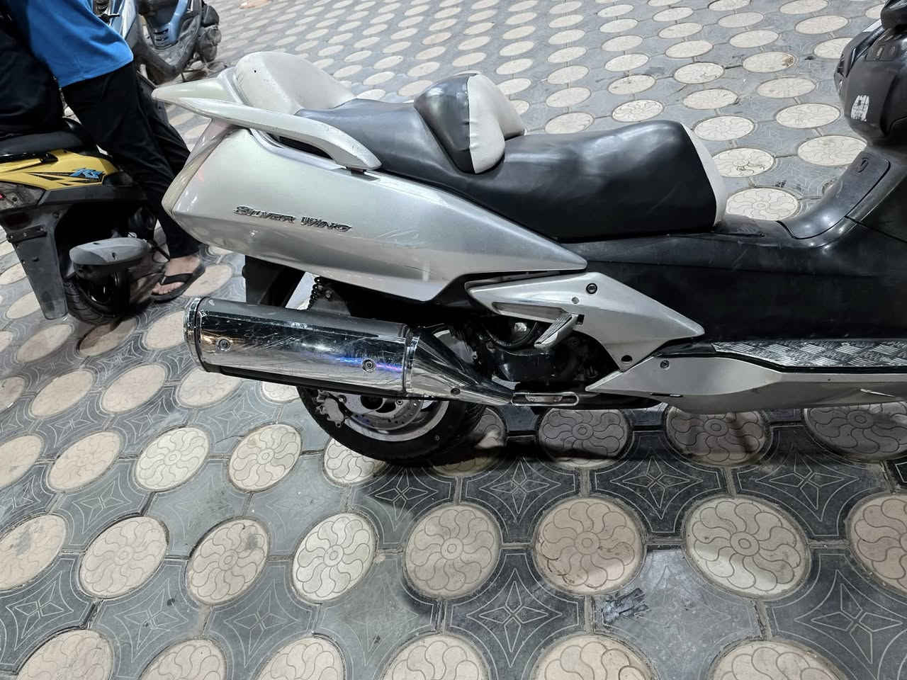 سلفر ونج البيع مكينه ٦٠٠دراجه خير من لله مثل ما وضح بل صوره السعر ١٢وبيه مجال متوحد خاص


**إذا كنت صاحب هذا الإعلان وتريد حذفه لأي سبب، رجاءا أرسل رسالة إلى الدعم الفني**