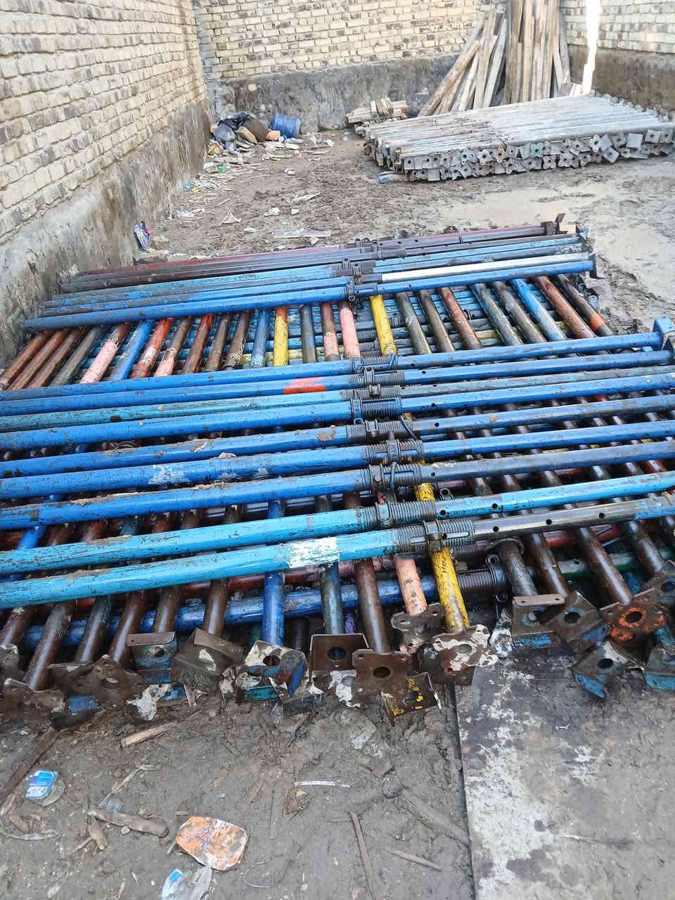 جكات للبيع حاضن تركي نضيف العدد(٩٠) جك المكان حله مركز
***********
