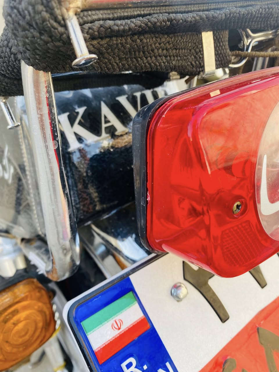 سلام عليكم للبيع كاڤير ايراني اصل بعده صفر محرك برغي منه ممفتوح نضافه فولل ماطور كله بلادي محرك 200ccكهربائيات كله شغال اي نقص مابي شراي خابرني هاذه رقمي ***********واتساب موجود!
