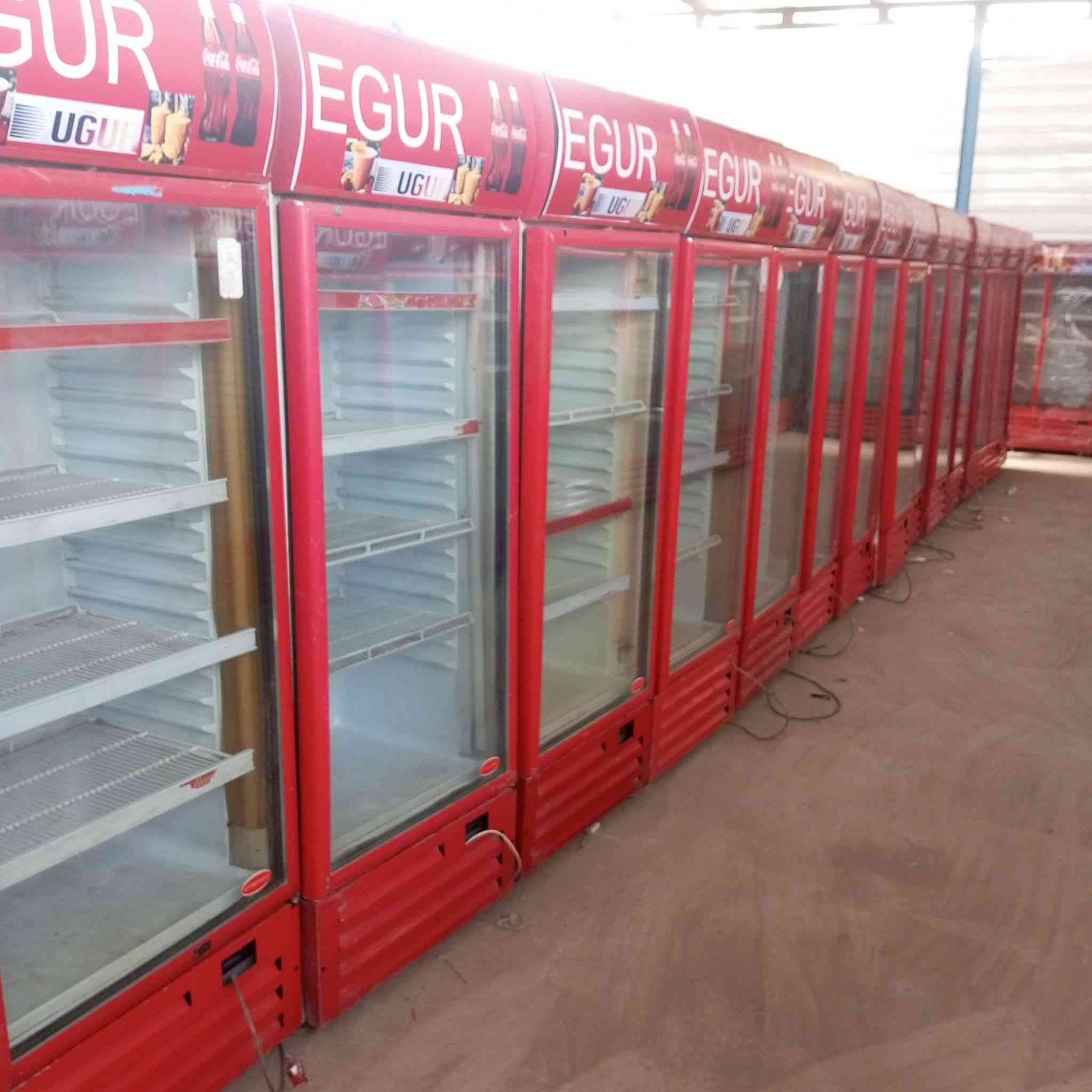 براردت عاموديه ايكــــــــــــور التركي باب وحده سعر ٣٠٠ بي مجال 
براردت عاموديه ايكــــــــــــور التركي بابين سلايد سعــــــــــر500 بي مجال 

مكانه الحله القاسم اتصل ***********

