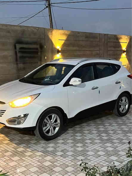 توسان 2013 للبيع — خليجي، محرك وكير مكفول، ماشيه 170 ألف فقط، السيارة نظيفة ومرتبه ، ما تحتاج أي صرف السعر  145  لتواصل             
*********** المصيب
