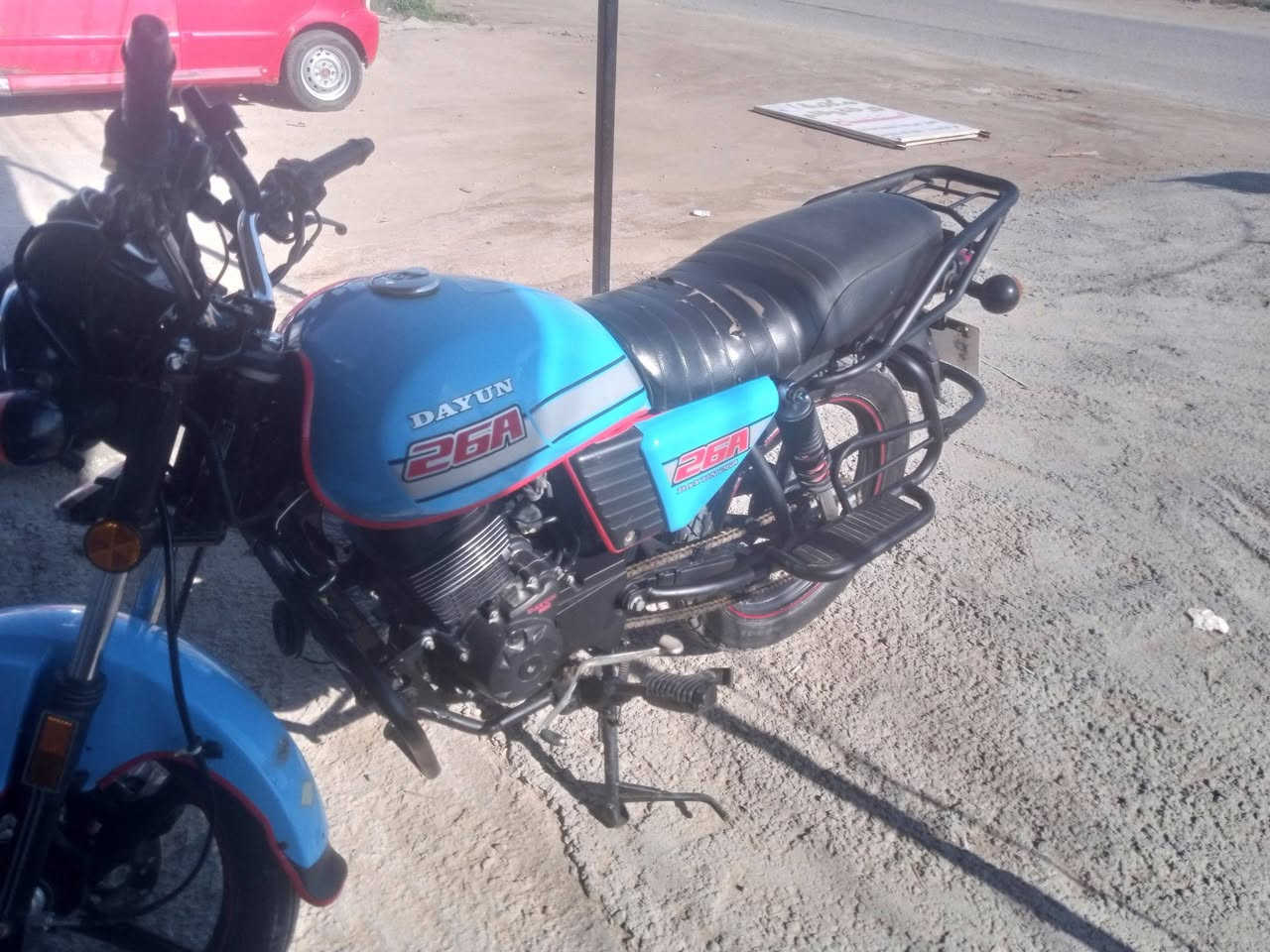 بسم الله الرحمن الرحيم السلام عليكم دايون البيع 🧿
مكينه 200 سيسي حقيقي
الون سمائي 
دراجه اي نقص مابيه
خير من الله تخم تاير جديد
كهرباء شغاله
اشاير  دبل اشاره 
فول دراجه مال جنيان 
رقم والاستفسار ***********
السعر 1900
