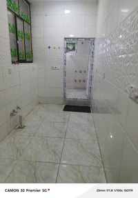 يالله يوجد شقه اللايجار طابق ثاني زيرو تكون غرفه ومطبخ وخدمات ايجاره 3...