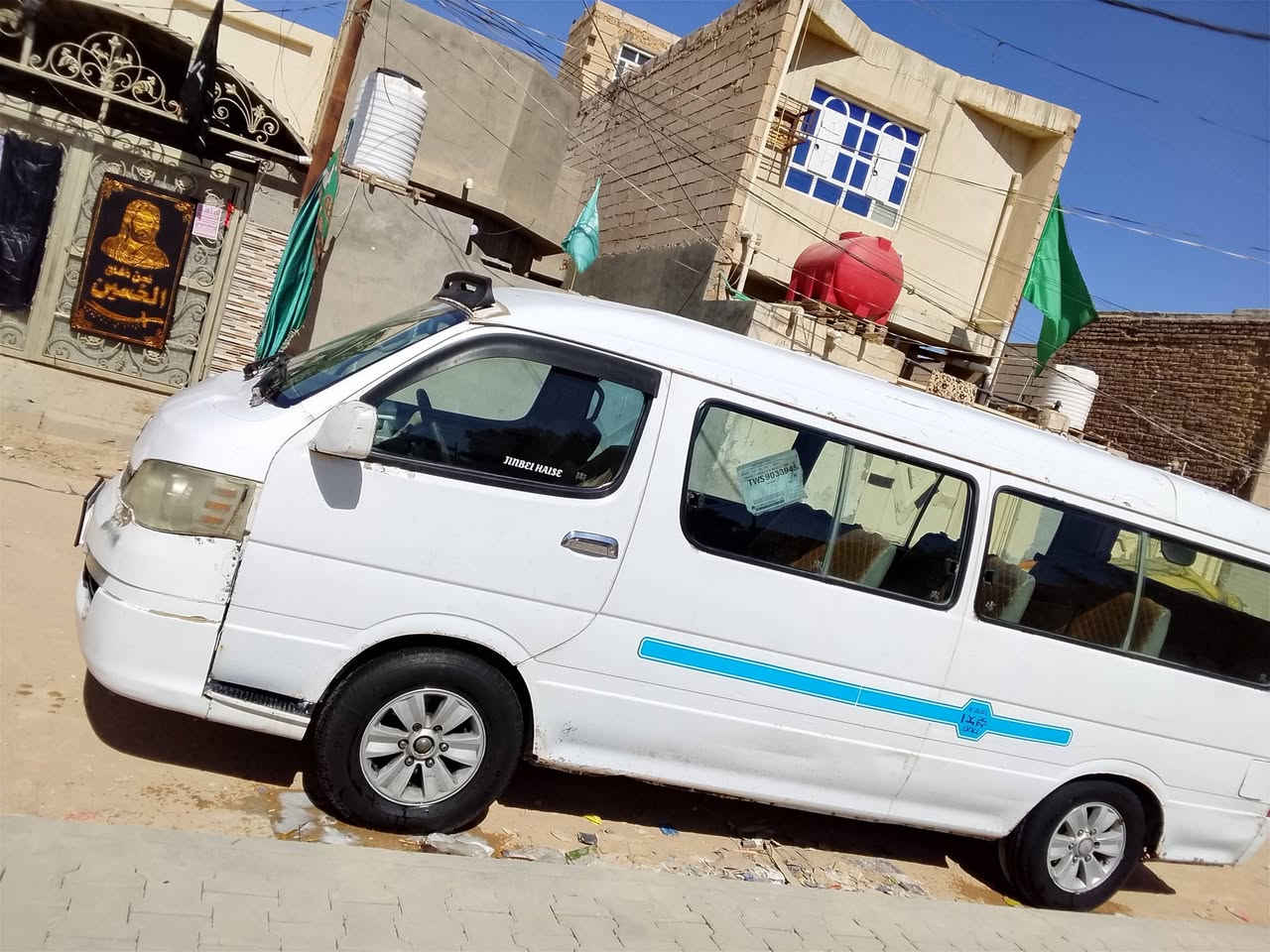 سلام عليكم سيارة جنبي موصليه مديل 14سنويه عضم عاج للبيع كير مكينه اكسن مكفولات رقم شاص حداديه جديده  موجوده مكاني نجف سعر 33وبيها مجال رقم ***********

