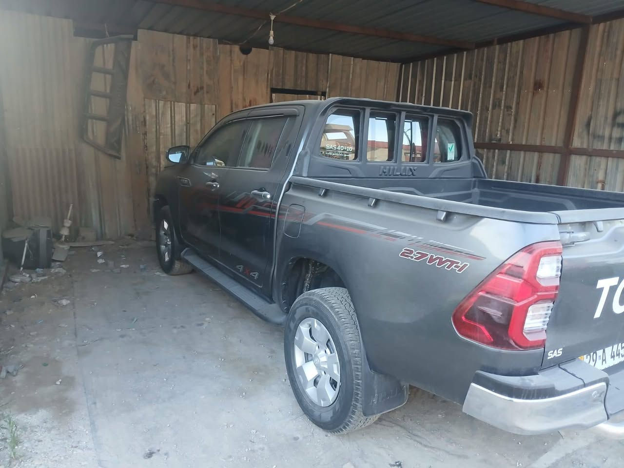 فورويل للبيع موديل 2023ماشيه 13 الف سزاز مكفوله كفاله عامه كير عادي.   ***********
