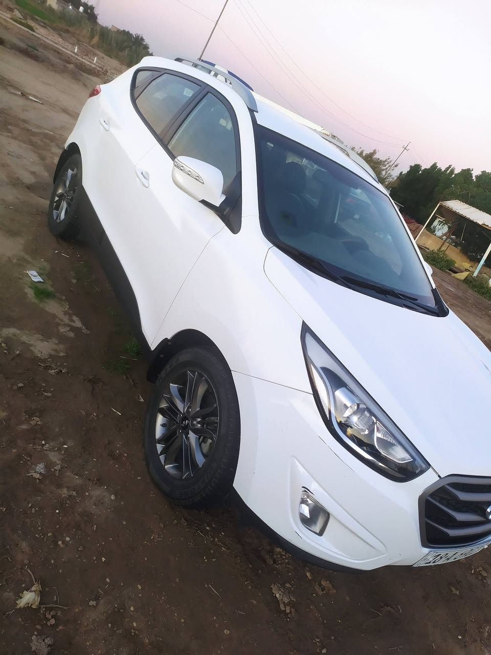 توسان للبيع موديل 15 باسمي
 ماشيه 92
رقم بابل انگليزي هزه  سنويه جديده 
كفاله عامه السعر المطلوب 173وبيه مجال المكان بابل ***********
