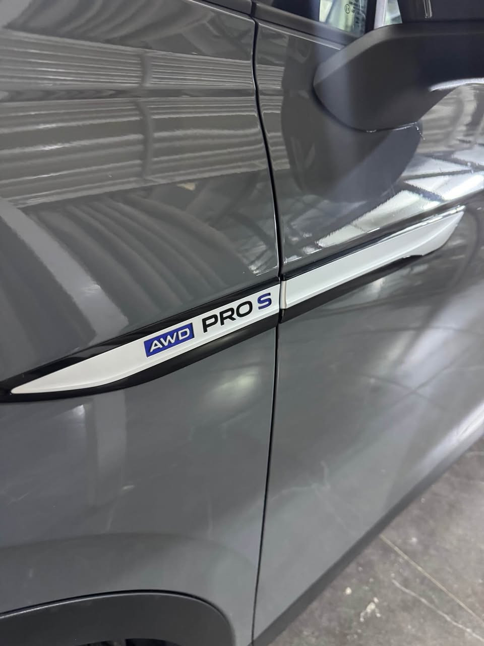 سيارة ئايدي ٤ فول فول مواصفات موديل ٢٠٢٣ كلينه تنها بستيك ساردي بيوةيه ٧٠ هزار روشتووه دبل ماتور پاتري گه وره  نرخي ١٨٥٠٠ $ مجاليكي كةم 
*********** أربيل, العراق
