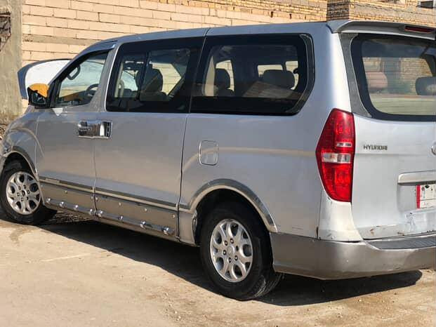 السلام عليكم
ستاركس للبيع 2009مفتوح محور مسكر

مكينه+گير+حداديه (كله جديد)

مداور ثاني يووم 
بيها صبغ فقطط الجاملغ الخلفي جهة العبري
مكان ناصريه سوق الشيوخ 

***********
