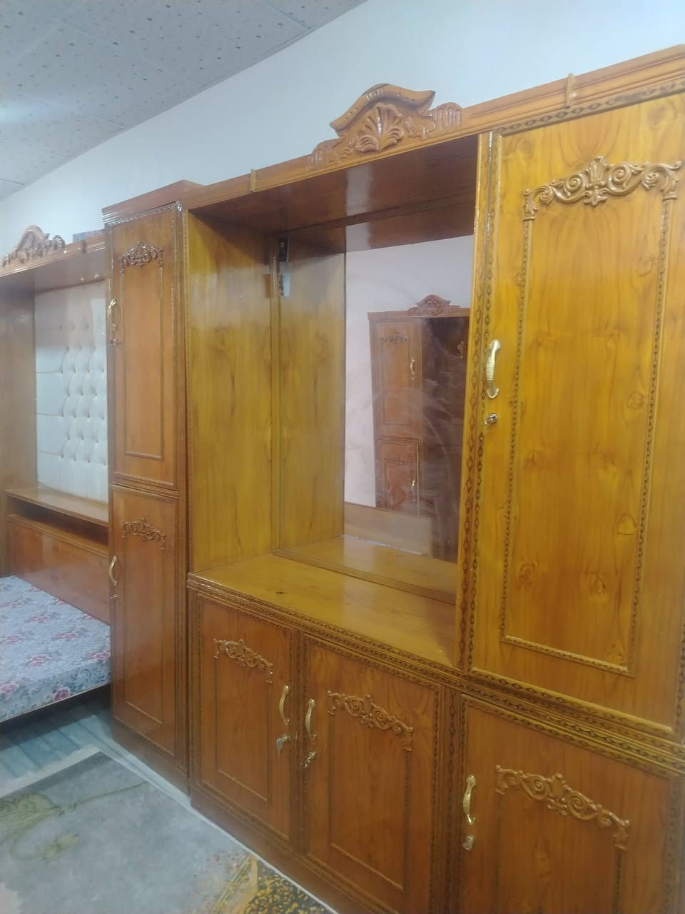 غرفه مستعمله اسبوع فقط تفصال 5 ملم للبيع مال واحد متوازي العنوان كربلاء أمن الداخلي
الرقم : ***********
