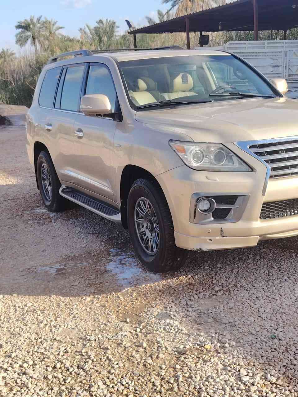 السلام عليكم
أدوات أدوات

كفاله من الكص

لكزز موديل ١٢ اصل

فول مواصفات سياره جاهزه على آخر حبايه

بدون لوحات بيع فقط

السونار مرفق وياها السعر ١٧٠

***********
