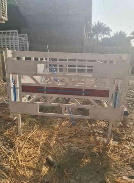 سلام عليكم محجر كيا نثيه للبيع ستخدم قليل العنوان ديالى خان بني سعد السعر ٣٧٥ للستفسار  الرقم  ***********
