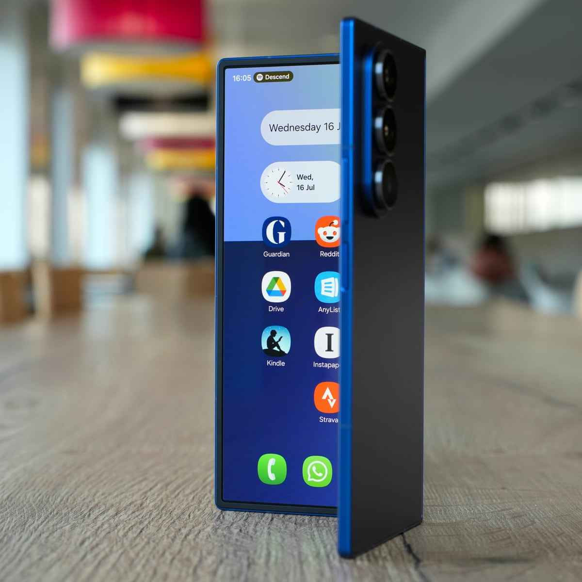 Samsung Galaxy z fold 7 

Ram 12 
Rom 256g

Gibal warranty 

User 2 months  

Duhok masiki 2

Price 1300$ And it's possible to negotiate at the price. سميل, دهوك


**إذا كنت صاحب هذا الإعلان وتريد حذفه لأي سبب، رجاءا أرسل رسالة إلى الدعم الفني**