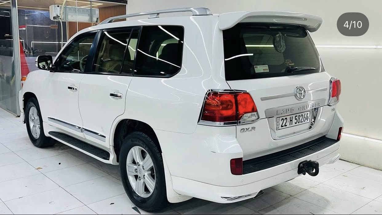 سلام عليكم لاندكروز للبيع موديل 2014
بريم مواصفاته معروفه 
ماشيه 147الف
مكفوله من كلشي عده شخط خفيف من الجاملغ للجاملغ
سعره 410 وبيه مجال 
***********
