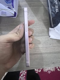 آيفون ١٣ • بطارية ٧٣٪ • بدون تبديل