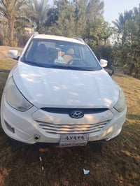 توسان ٢٠١٠ • مكينة ٢٠٠٠ • مكفول صبغ